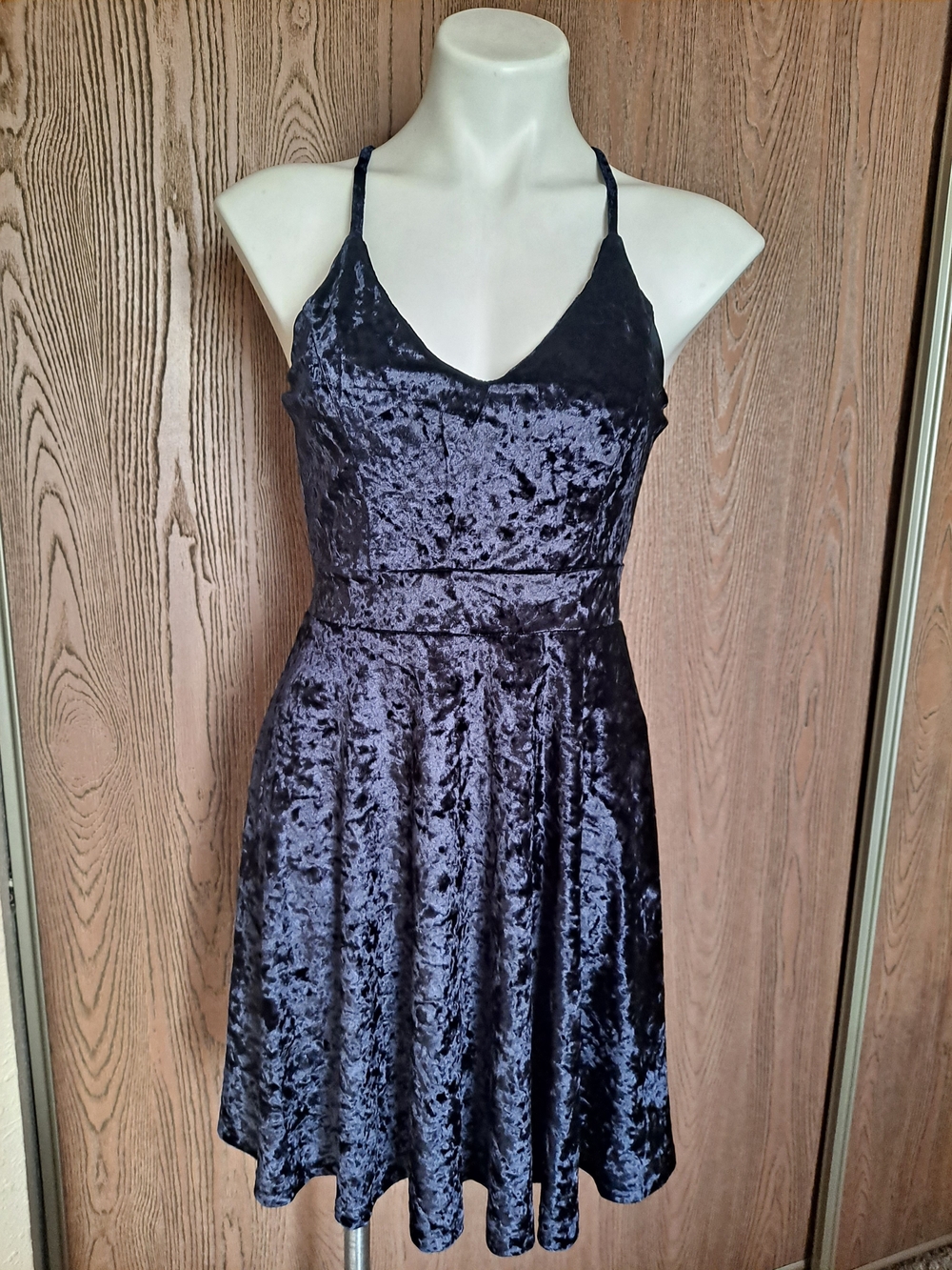 🆕️Crushed Velvet V-Neck Mini Dress in Navy Blue
